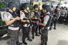 Polres Sintang kerahkan 400 personel