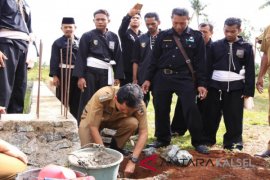 Peletakan batu pertama pembangunan Pendopo PSHT