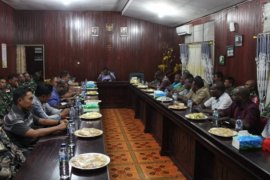 Bupati Asmat gelar rapat koordinasi terkait keamanan Pilgub Papua
