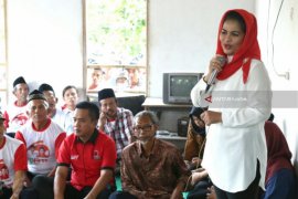 Cawagub Puti Janji Perkuat Pertanian di Kawasan Hutan