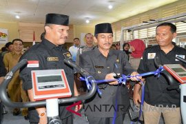 Koni Sijunjung punya Fitness Center, Bupati Meresmikannya