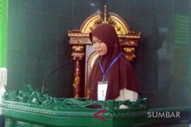 Semarakan festival ramadhan, puluhan pelajar di Agam ikuti lomba hafzil Quran (video)