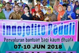 650 Dhuafa Sijunjung mendapat santunan dari Indojalito