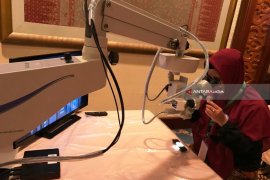 77 Dokter Spesialis Dilatih Operasi Katarak Teknik Phaco Emulsifikasi