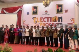 KPU Akui Bangga Pilkada Jatim Dipantau Luar Negeri (Video)