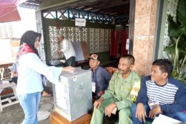 Warga Sintang juga antusias