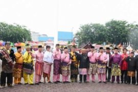 Beragam Suku Semarakkan Pawai Budaya di Bengkalis