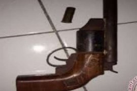 Polisi Pekanbaru Selidiki Temuan Senpi