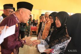 50 Persen yang berhaji dan punya mobil adalah guru