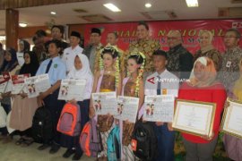 Kemensos Sebut Bansos Mampu Tekan Angka Kemiskinan