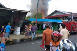 Fire accident, one elderly almost killed