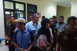 Jaksa tahan empat tersangka korupsi pengadaan tanah Kampus III UIN Padang (Video)