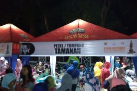 Ribuan Porsi Pecel Tumpang Disediakan dalam "Battle of Kediri Culinary 2018"