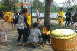 Pengunjung Taman Tematik Dihimbau Tidak Corat-Coret Fasilitas