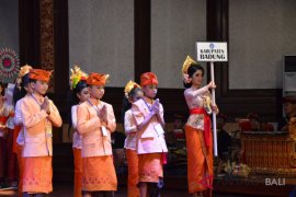 Duta Badung juarai "Utsawa Dharmagita" Provinsi Bali