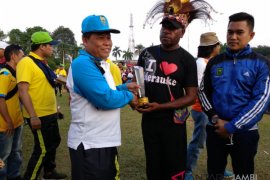 "Obah Owah" raih nilai tertinggi Festival Olahraga Tradisional