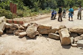 Sengketa lahan  sawit perbatasan berpotensi konflik