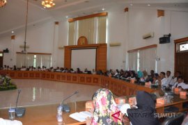 Penggunaan kartu tani meningkatkan pelayanan kepada petani