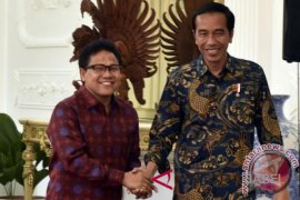 Survei Puspek Unair tempatkan Jokowi-Muhaimin di urutan teratas