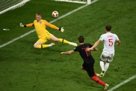 Piala Dunia - Gol kemenangan Kroasia atas Inggris Page 1 Small