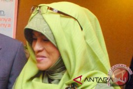 Polisi duga korsleting "accu" bakar mobil Neno Warisman