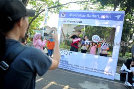 Pencanangan Gerakan Sadar Lapor di CFD Page 3 Small