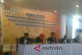 KPU Paser rampungkan rekapitulasi, pasangan Isran-Hadi teratas