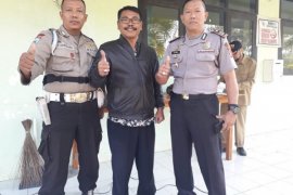 Ratusan Siswa Bondowowo Nobar Film "22 Menit"