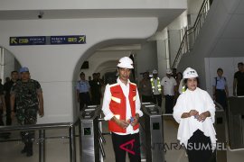 Presiden Tinjau Pengoperasian LRT Palembang Page 5 Small