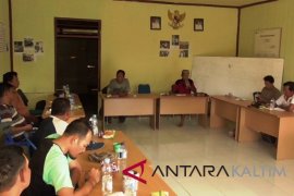 Warga Kampung Sirau manfaatkan anak sungai untuk air bersih