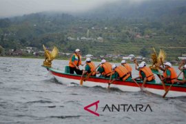 Atraksi "Pedau Singa" tambah daya tarik Danau Buyan-Tamblingan Buleleng