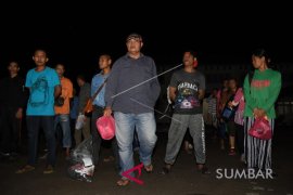 DEPORTASI PEKERJA MIGRAN INDONESIA