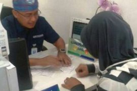 Deputi Direksi BPJS Kesehatan Sumbagteng-Jambi Terjun Layani Peserta, sambut HUT BPJS Kesehatan ke-50