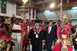 Gubernur Bali: ISI berkontribusi dalam pembangunan seni