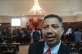 Bacaleg pindah partai belum mengurus pengunduran diri