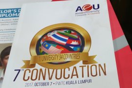 Menakar peluang kuliah digital berkembang di Indonesia