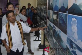 Mensos minta Pemkab Karangasem pantau kebutuhan pengungsi