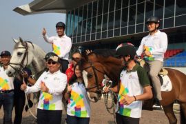 Mentan, Wagub DKI coba arena pacuan kuda Asian Games