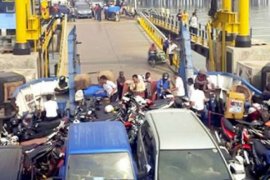 Jalur Penyeberangan Dumai-Tanjung Kapal Rupat Lumpuh