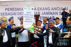 Ekang Anculai raih desa sadar jaminan sosial 2018