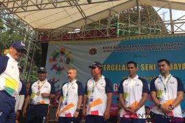 Lukman Sardi hingga Anjasmara jadi pembawa obor Asian Games