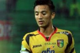 Bayu Pradana bawa Mitra ungguli Persib Bandung