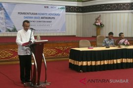 Agar tidak terjerat hukum, pengusaha harus berkomitmen cegah korupsi, kata Kadin