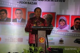 Dibuka gubernur Sulteng, ribuan mahasiswa-alumni hadiri reuni faperta untad