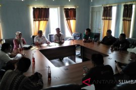 Pro Kontra, Dinkes Pasaman tunda pelaksanaan imunisasi campak MR