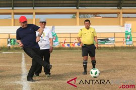 Polda Jatim Beri Penghargaan untuk Pemda Gresik