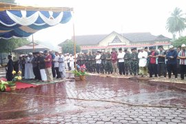 Sholat Ied Adha bersama di halaman Mapolres Madina