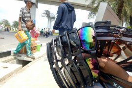 Cegah katarak dengan kacamata anti-UV