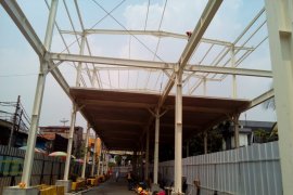 Krakatau Posco Bangun Rumah Layak Huni