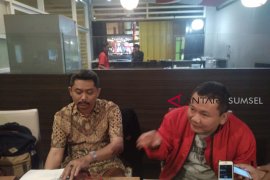 Komite siap duduk satu meja dengan Kepala SMPN 4